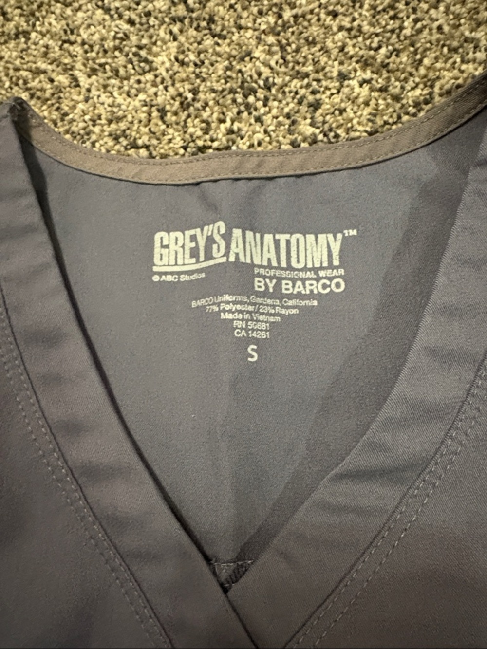 Grey's Anatomy Slate Gray Scrub Top & Pants - Picture 4 of 5
